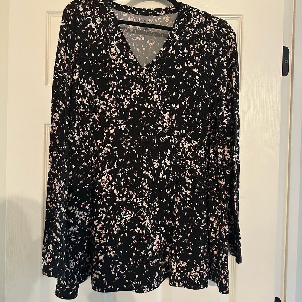 Lane Bryant Black Ditsy Floral Long Sleeve Top